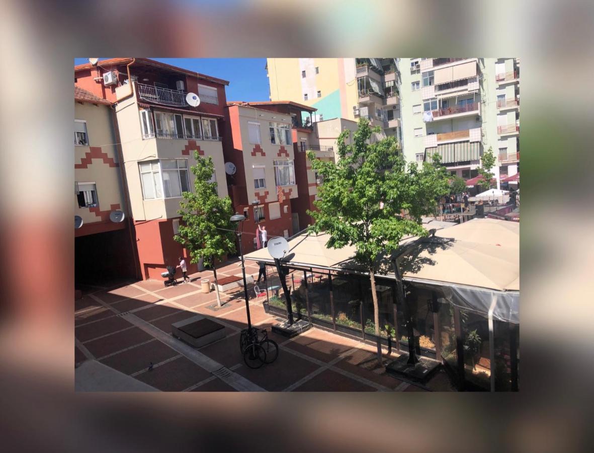Apartamento New New Bazaar Tirana Exterior foto